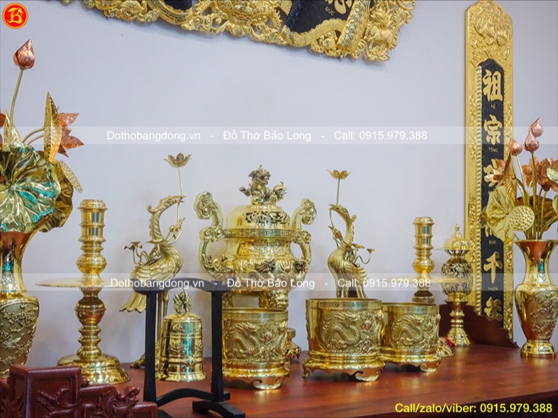 Bộ đồ thờ đỉnh rồng nổi bằng đồng vàng bóng cao 60cm