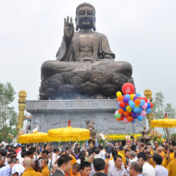 Chiêm ngưỡng tượng Phật Thích Ca Mâu Ni lớn nhất Việt Nam